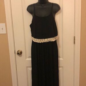Cloud sky black maxi dress size large with crochet lace